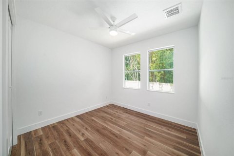 Casa en venta en Tampa, Florida, 4 dormitorios, 154.4 m2 № 1870370 - foto 21