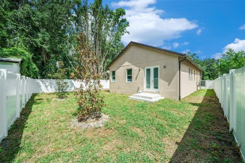 Casa en venta en Tampa, Florida, 4 dormitorios, 154.4 m2 № 1870370 - foto 25