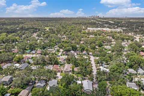 Casa en venta en Tampa, Florida, 4 dormitorios, 154.4 m2 № 1870370 - foto 28