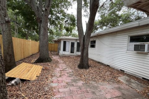 Casa en venta en Saint Petersburg, Florida, 2 dormitorios, 119.1 m2 № 1812437 - foto 4