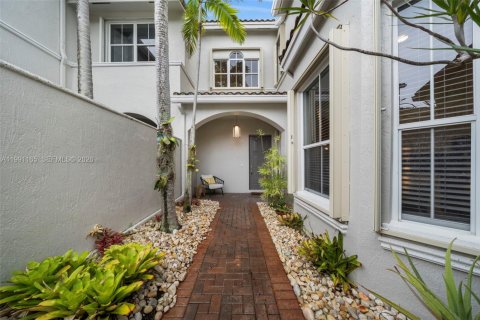 Adosado en alquiler en Hollywood, Florida, 3 dormitorios, 214.05 m2 № 2056733 - foto 3