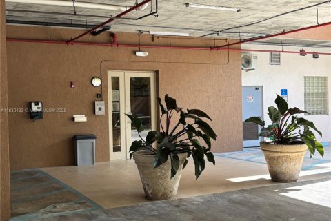 Copropriété à vendre à Miami, Floride: 1 chambre, 64.01 m2 № 1806138 - photo 5