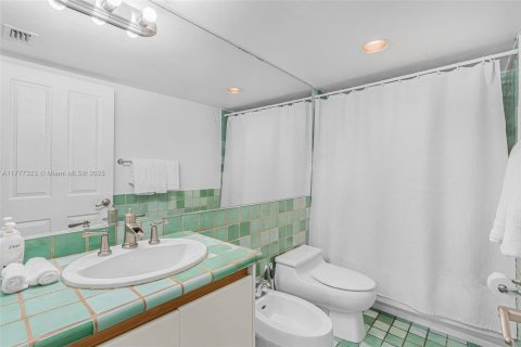 Condominio en venta en Miami Beach, Florida, 1 dormitorio, 57.6 m2 № 1862683 - foto 20