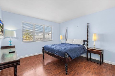 Condominio en venta en Miami Beach, Florida, 1 dormitorio, 57.6 m2 № 1862683 - foto 19