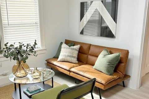 Condominio en venta en Coral Gables, Florida, 1 dormitorio, 32.61 m2 № 2010464 - foto 21