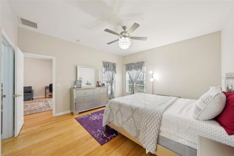 Casa en venta en Tampa, Florida, 3 dormitorios, 164.99 m2 № 1653833 - foto 13