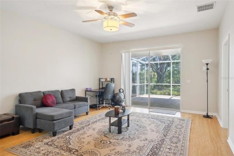 Casa en venta en Tampa, Florida, 3 dormitorios, 164.99 m2 № 1653833 - foto 11
