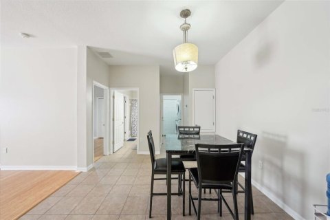 Casa en venta en Tampa, Florida, 3 dormitorios, 164.99 m2 № 1653833 - foto 6