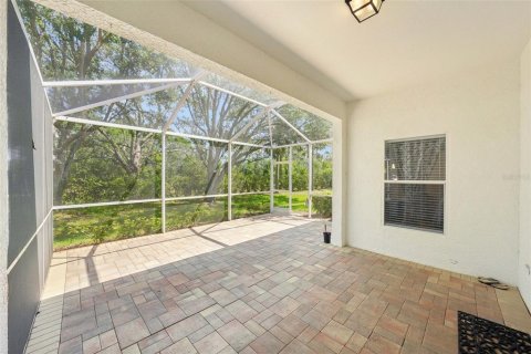 Casa en venta en Tampa, Florida, 3 dormitorios, 164.99 m2 № 1653833 - foto 18
