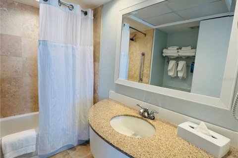 Купить кондоминиум в Сент-Питерсберг, Флорида 3 комнаты, 27.87м2, № 1762003 - фото 10