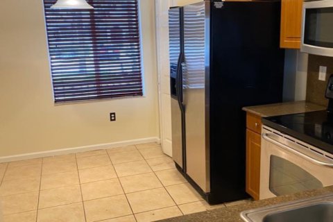 Touwnhouse à louer à Miramar, Floride: 2 chambres, 98.1 m2 № 2410945 - photo 5