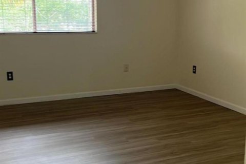 Touwnhouse à louer à Miramar, Floride: 2 chambres, 98.1 m2 № 2410945 - photo 20