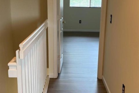 Touwnhouse à louer à Miramar, Floride: 2 chambres, 98.1 m2 № 2410945 - photo 18
