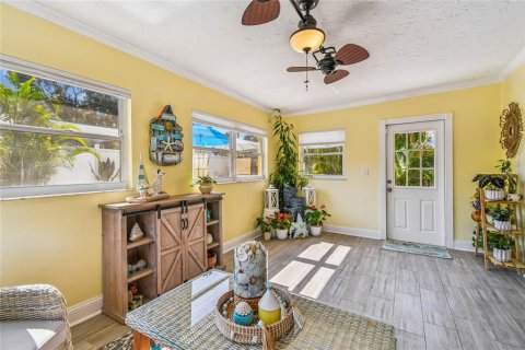 House in Dunedin, Florida 3 bedrooms, 160.54 sq.m. № 1852968 - photo 17