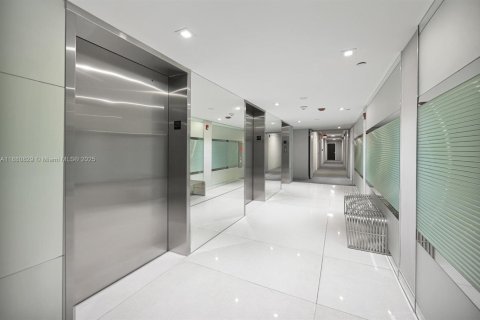 Copropriété à louer à Aventura, Floride: 2 chambres, 105.72 m2 № 1924435 - photo 15