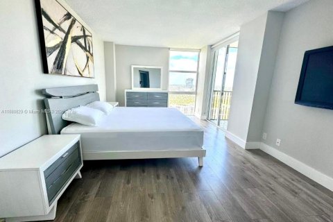 Copropriété à louer à Aventura, Floride: 2 chambres, 105.72 m2 № 1924435 - photo 9