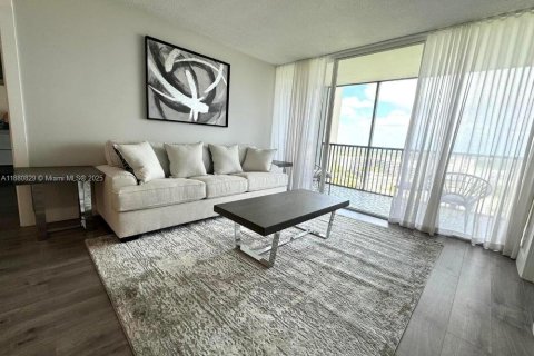 Copropriété à louer à Aventura, Floride: 2 chambres, 105.72 m2 № 1924435 - photo 4
