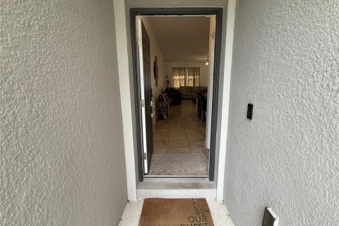 Купить таунхаус в Орландо, Флорида 7 комнат, 177.63м2, № 2152232 - фото 3