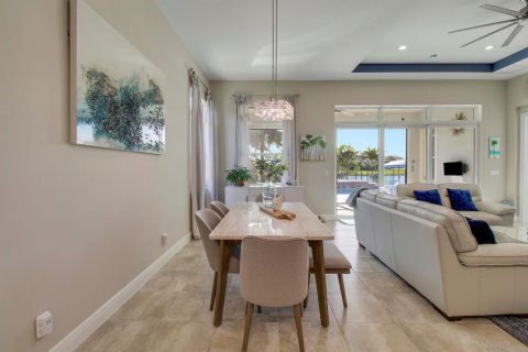 Villa ou maison à vendre à Port St. Lucie, Floride: 2 chambres, 179.49 m2 № 2431312 - photo 16