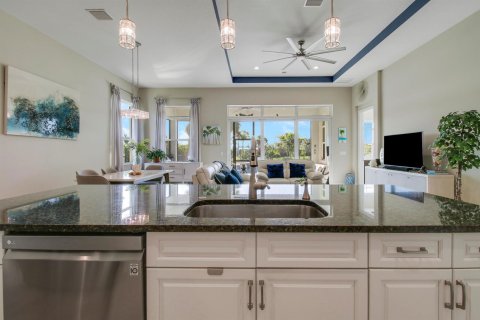 Villa ou maison à vendre à Port St. Lucie, Floride: 2 chambres, 179.49 m2 № 2431312 - photo 21