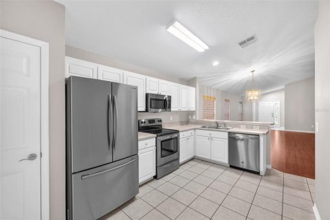 Casa en venta en Fish Hawk, Florida, 3 dormitorios, 124.02 m2 № 1903576 - foto 7