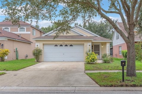 Casa en venta en Fish Hawk, Florida, 3 dormitorios, 124.02 m2 № 1903576 - foto 1