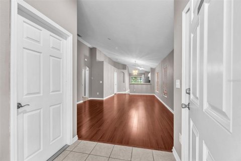 Casa en venta en Fish Hawk, Florida, 3 dormitorios, 124.02 m2 № 1903576 - foto 2
