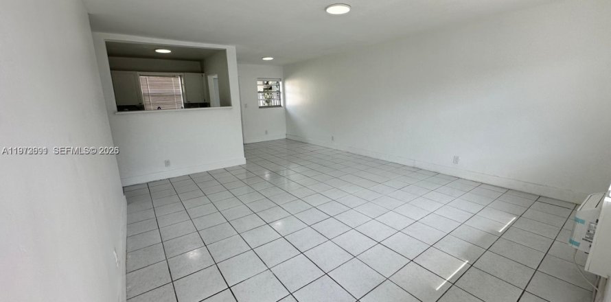 Квартира в Холливуд, Флорида 1 спальня, 72.46м2 № 2033332