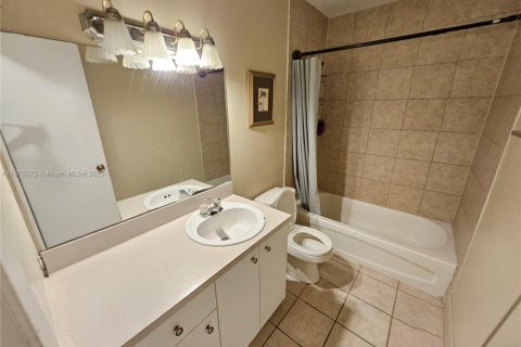 Copropriété à vendre à West Palm Beach, Floride: 1 chambre, 65.03 m2 № 1980527 - photo 11