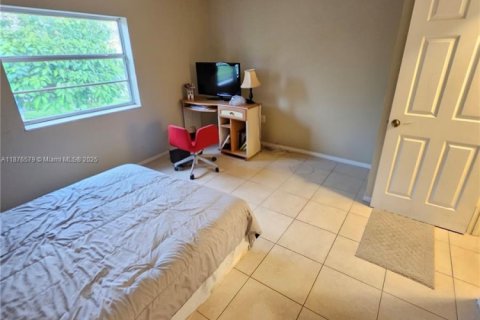 Copropriété à vendre à West Palm Beach, Floride: 1 chambre, 65.03 m2 № 1980527 - photo 27