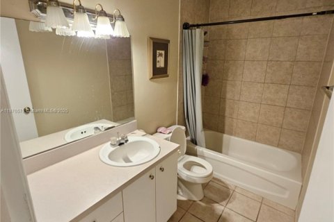 Copropriété à vendre à West Palm Beach, Floride: 1 chambre, 65.03 m2 № 1980527 - photo 28