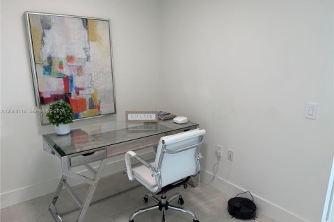 Copropriété à louer à Sunrise, Floride: 1 chambre, 65.22 m2 № 2248409 - photo 11