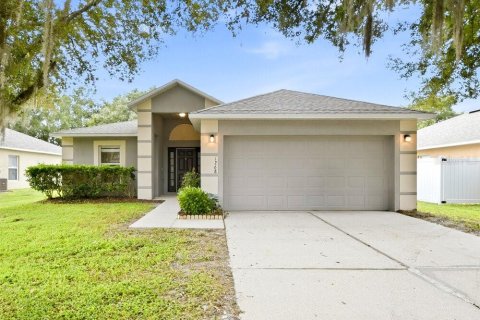 Villa ou maison à Apopka, Floride 3 chambres, 151.62 m2 № 2386104