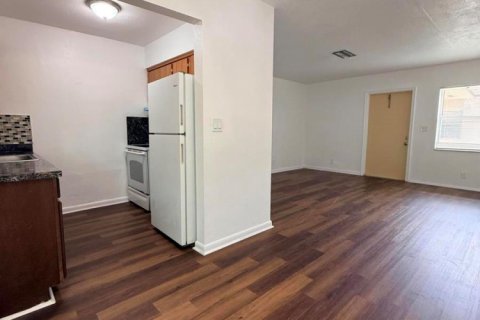 Appartement à louer à Lauderdale Lakes, Floride: 2 chambres, 78.97 m2 № 2085976 - photo 7