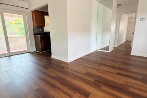 Appartement à louer à Lauderdale Lakes, Floride: 2 chambres, 78.97 m2 № 2085976 - photo 6