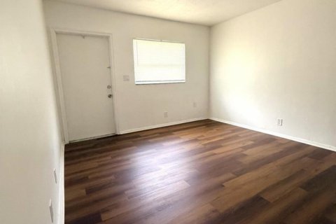 Appartement à louer à Lauderdale Lakes, Floride: 2 chambres, 78.97 m2 № 2085976 - photo 17