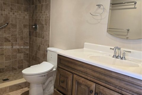 Condo in Doral, Florida, 2 bedrooms № 2086536 - photo 9