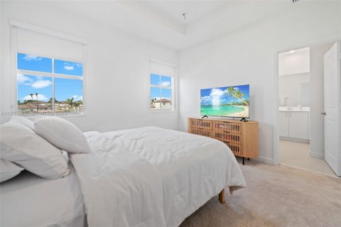 Adosado en alquiler en Homestead, Florida, 3 dormitorios № 1993731 - foto 16