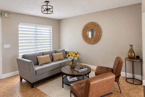 Villa ou maison à vendre à Orlando, Floride: 4 chambres, 133.78 m2 № 2411595 - photo 2