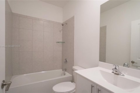 Touwnhouse à vendre à Homestead, Floride: 3 chambres, 129.41 m2 № 1956532 - photo 22