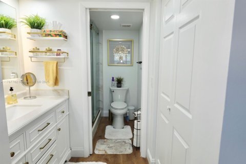 Copropriété à vendre à Pembroke Pines, Floride: 2 chambres, 110.74 m2 № 1645271 - photo 19