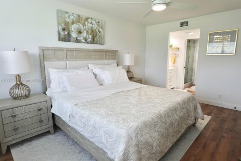 Copropriété à vendre à Pembroke Pines, Floride: 2 chambres, 110.74 m2 № 1645271 - photo 18