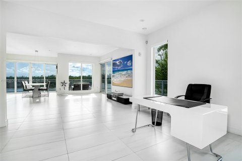 Купить кондоминиум в Холливуд, Флорида 3 спальни, № 1981955 - фото 9