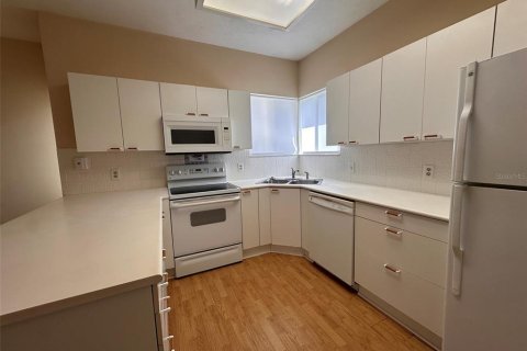 Copropriété à louer à Ormond Beach, Floride: 2 chambres, 120.77 m2 № 2099642 - photo 13