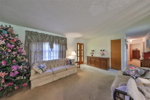 House in Riverview, Florida 4 bedrooms, 165.09 sq.m. № 1203702 - photo 7