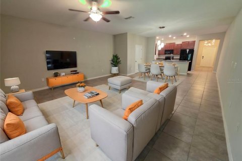 Townhouse in Riverview, Florida 3 bedrooms, 179.12 sq.m. № 2230537 - photo 5