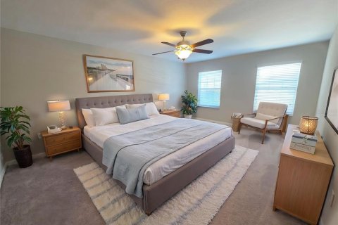 Townhouse in Riverview, Florida 3 bedrooms, 179.12 sq.m. № 2230537 - photo 13