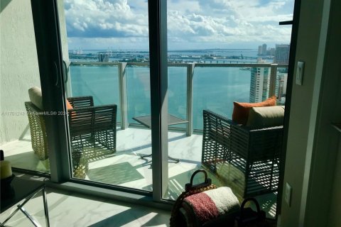 Condominio en venta en Miami, Florida, 1 dormitorio, 73.39 m2 № 1693884 - foto 5