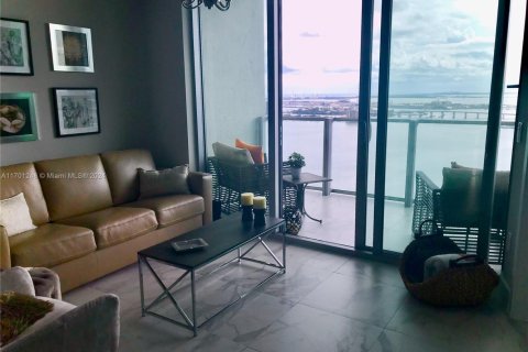Condominio en venta en Miami, Florida, 1 dormitorio, 73.39 m2 № 1693884 - foto 8
