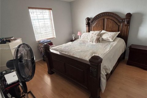 Copropriété à louer à Palmetto Bay, Floride: 2 chambres, 72.19 m2 № 1997544 - photo 7